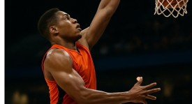 湖人防守危机：东契奇警示詹姆斯，内讧暗流下球队如何应对